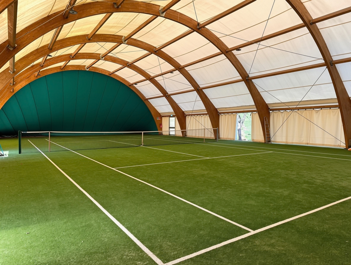 Sport and wellness at the thermal spa: aquagym, swimming and tennis at Hotel Petrarca in Montegrotto Terme