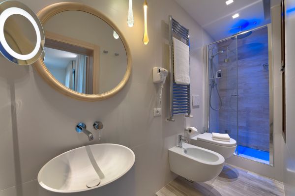 Camera 102 Bagno Camera 102 Bagno