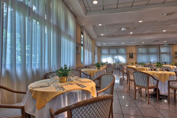 Ristorante 02 Ristorante 02